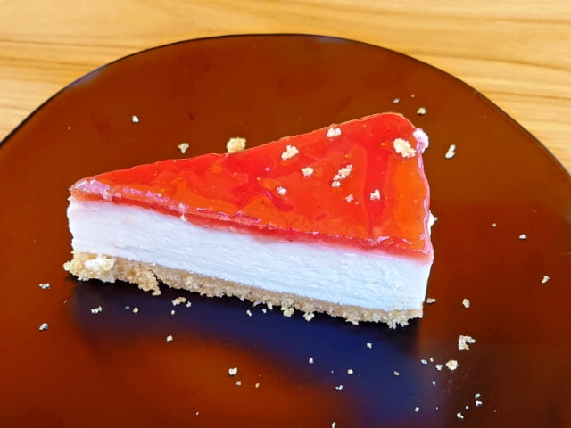 Best Pizza Bali Dessert Strawberry Cheese Cake Grabfood